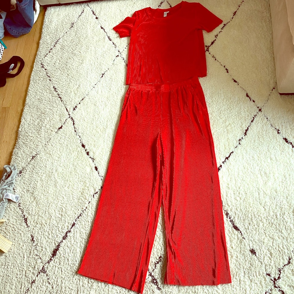& Other Stories Red Matching Separates